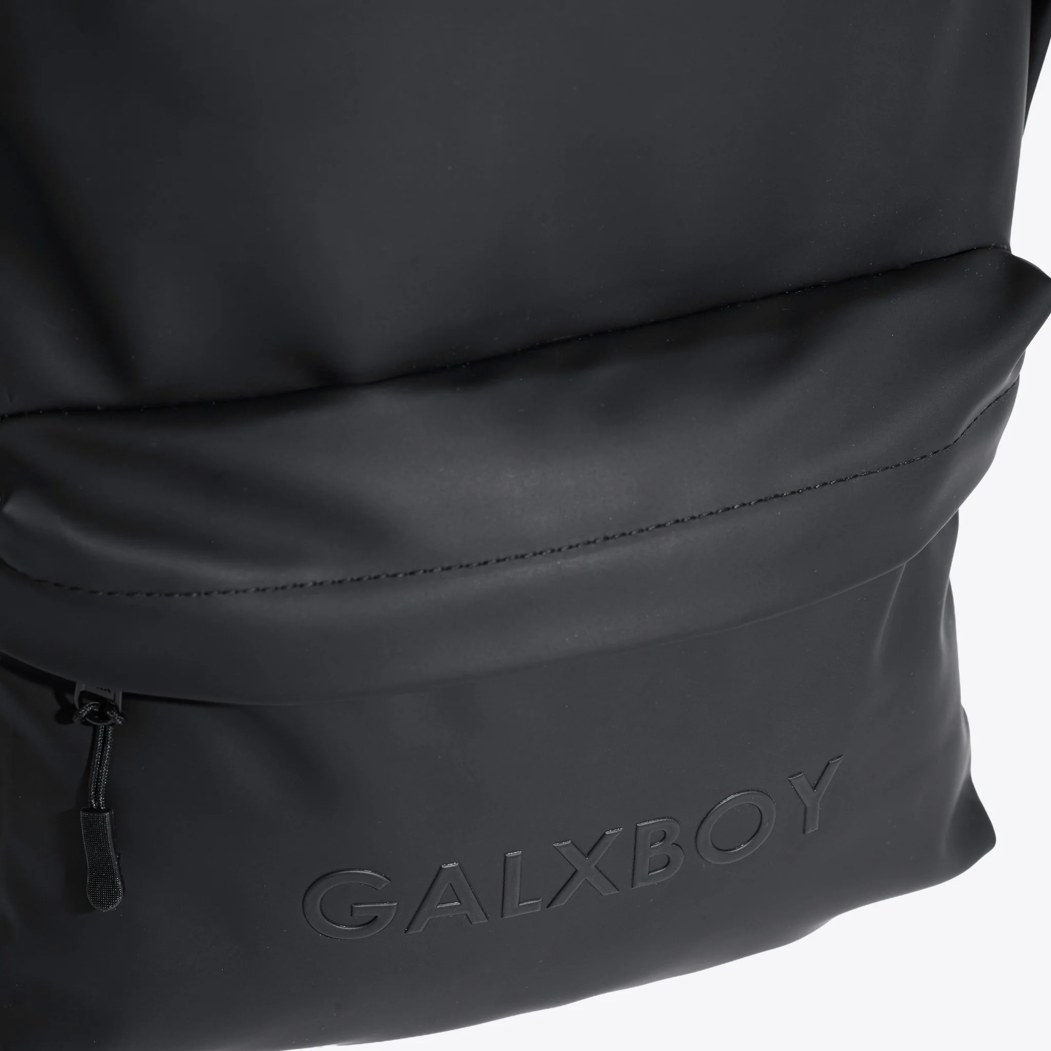 ESSENTIAL BACKPACK - Image 2