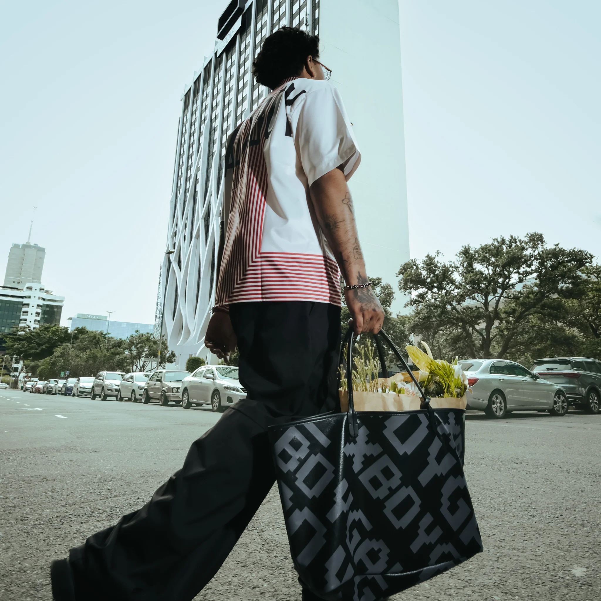 GXB TRAVEL TOTE BAG - Image 3